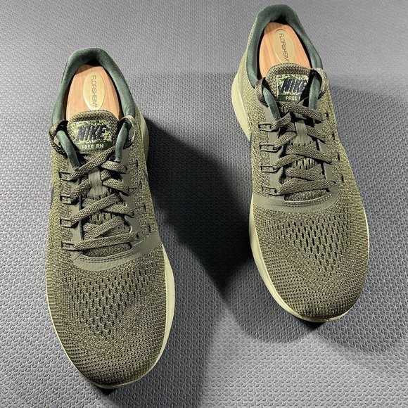 Nike Shoes - Nike Free Run Athletic Walking Running Shoes Sneakers Green Women’s Size 9.5